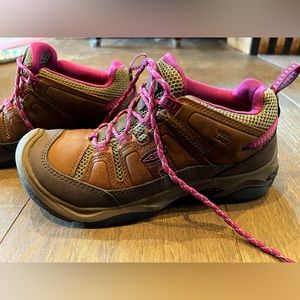 Keen Circadia Waterproof Leather Hiking Boots